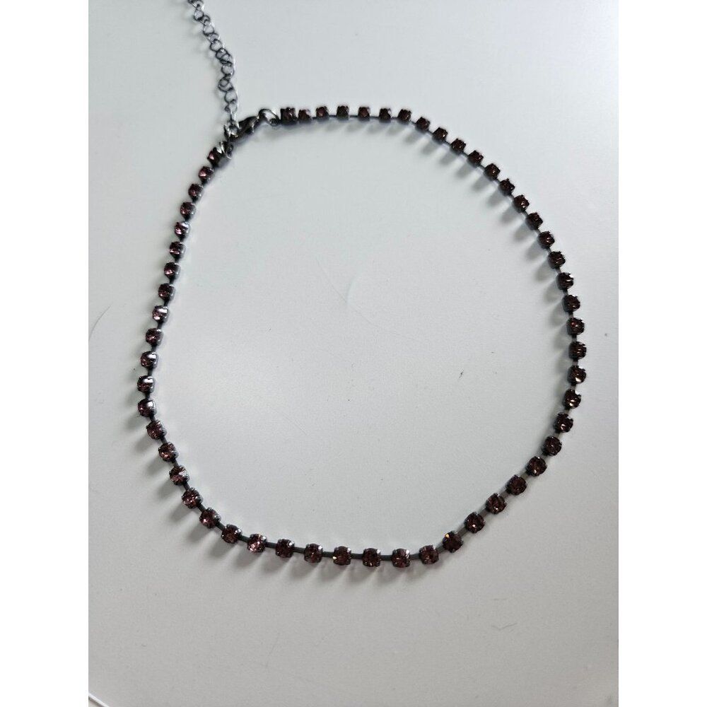Silver tone pink rhinestone necklace 12-16"